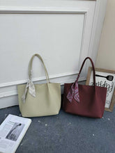 حقيبة يد نسائية كبيرة بشريط ستان انيق لون عنابى - KSA